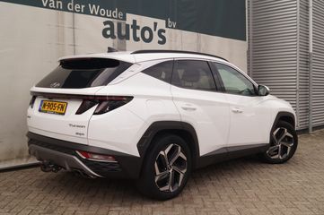 Voertuigafbeelding 4