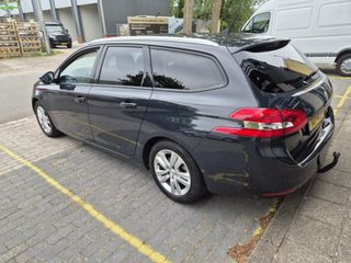 Voertuigafbeelding 12