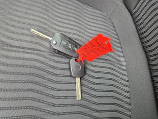 Voertuigafbeelding 8