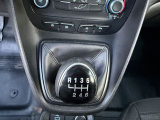 Voertuigafbeelding 36