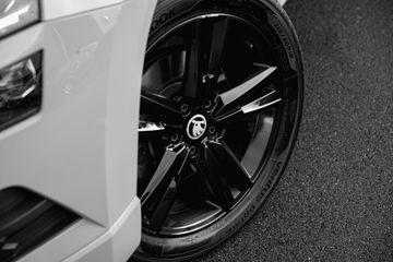 Voertuigafbeelding 3