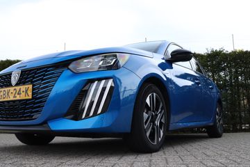 Voertuigafbeelding 4