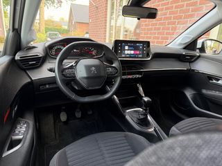 Voertuigafbeelding 2