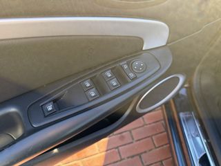 Voertuigafbeelding 37