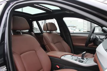 Voertuigafbeelding 10