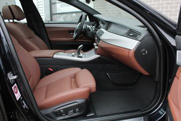 Voertuigafbeelding 8