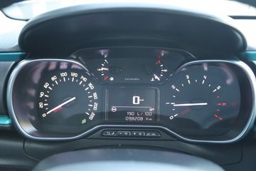 Voertuigafbeelding 13