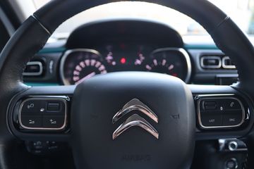 Voertuigafbeelding 15