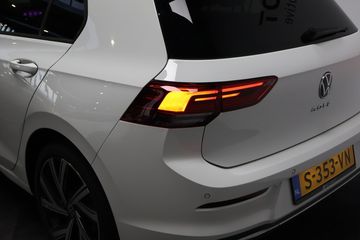 Voertuigafbeelding 27