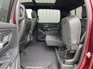 Voertuigafbeelding 24