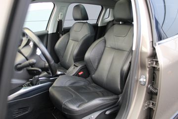 Voertuigafbeelding 4