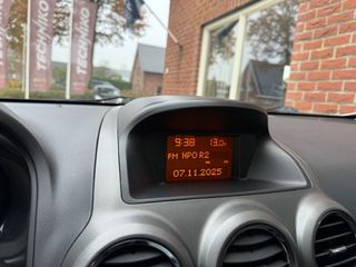 Voertuigafbeelding 13