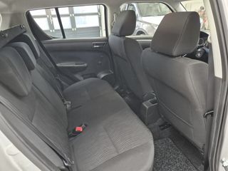 Voertuigafbeelding 19