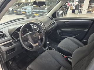 Voertuigafbeelding 3