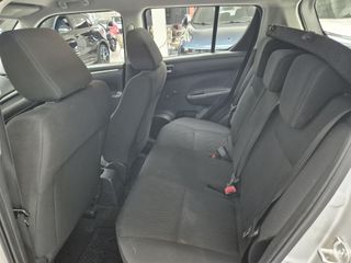 Voertuigafbeelding 5