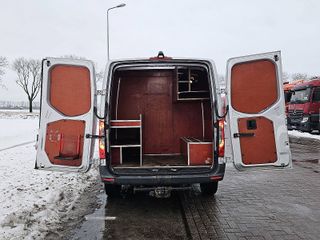 Voertuigafbeelding 11