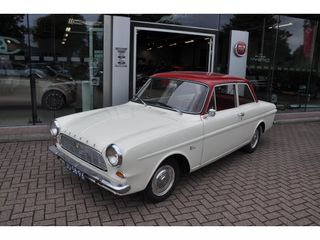 Ford Taunus - JU-58-96 - Polisa Lease