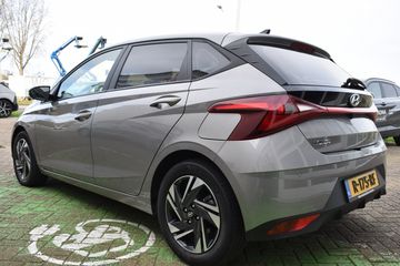 Voertuigafbeelding 4