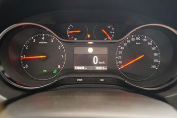 Voertuigafbeelding 10