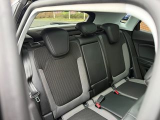 Voertuigafbeelding 39