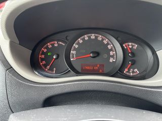 Voertuigafbeelding 23