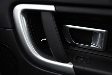 Voertuigafbeelding 30