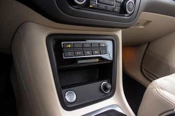 Voertuigafbeelding 32