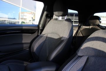 Voertuigafbeelding 17