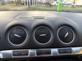 Voertuigafbeelding 37