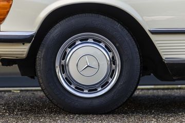 Voertuigafbeelding 12