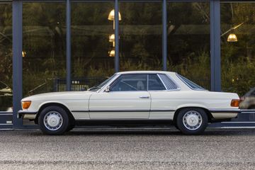 Voertuigafbeelding 8