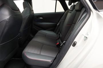 Voertuigafbeelding 13