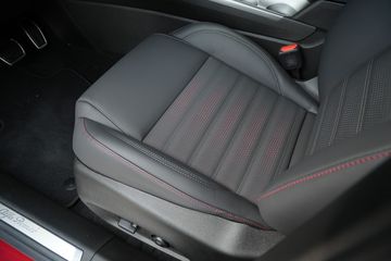 Voertuigafbeelding 24