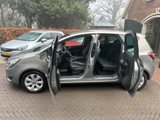 Voertuigafbeelding 10