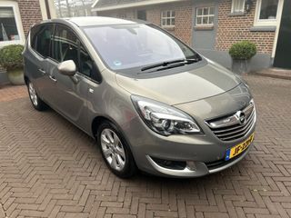 Voertuigafbeelding 7