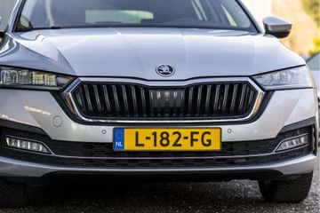 Voertuigafbeelding 11