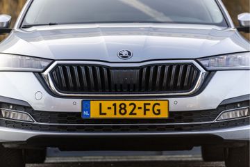 Voertuigafbeelding 2