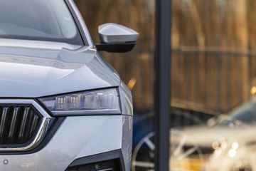 Voertuigafbeelding 3