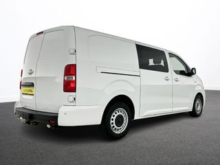 Voertuigafbeelding 3