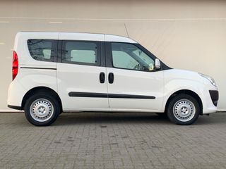 Voertuigafbeelding 4