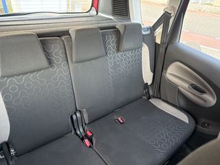 Voertuigafbeelding 52