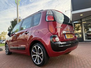 Voertuigafbeelding 64