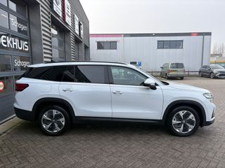 Voertuigafbeelding 4