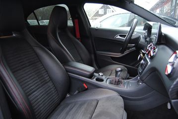 Voertuigafbeelding 8