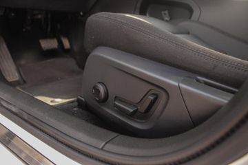 Voertuigafbeelding 38