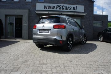 Voertuigafbeelding 17