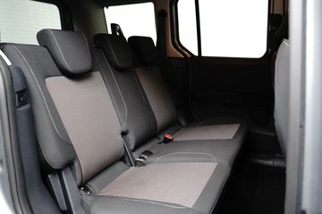 Voertuigafbeelding 8