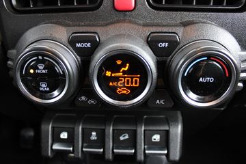 Voertuigafbeelding 14