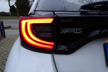 Voertuigafbeelding 17