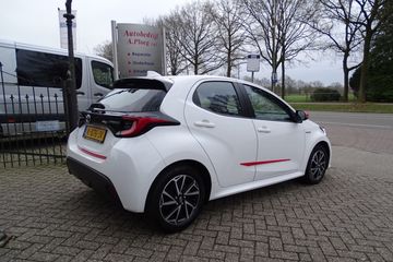 Voertuigafbeelding 4